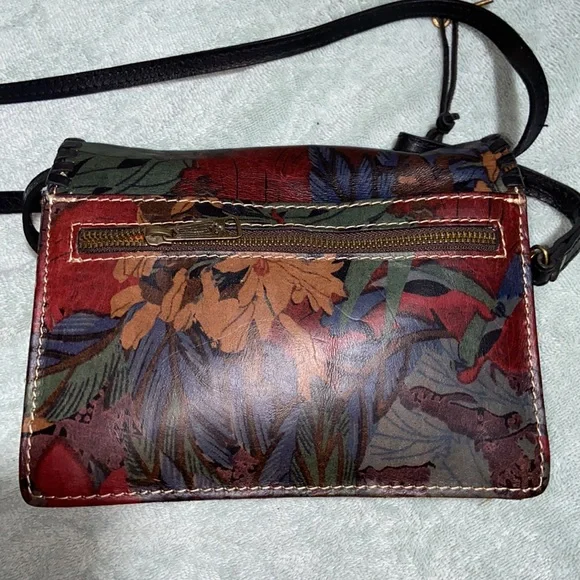EUC Patricia Nash Floral crossbody leather Bag